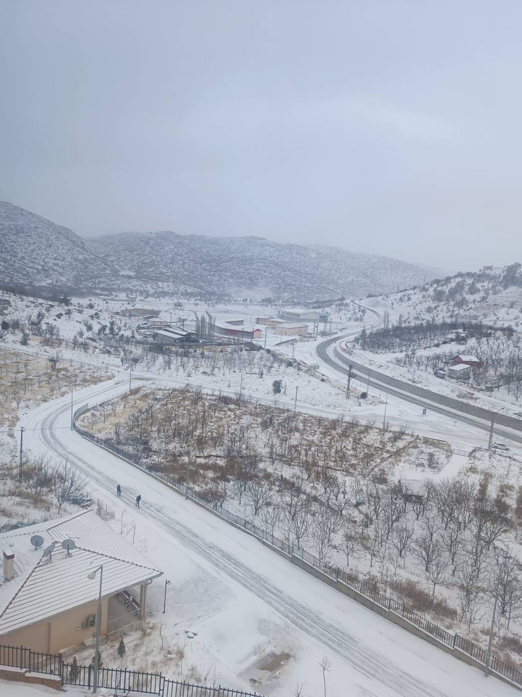 Dondurucu soğuk altındaki Konya’da kar için yeni tarih verildi 1